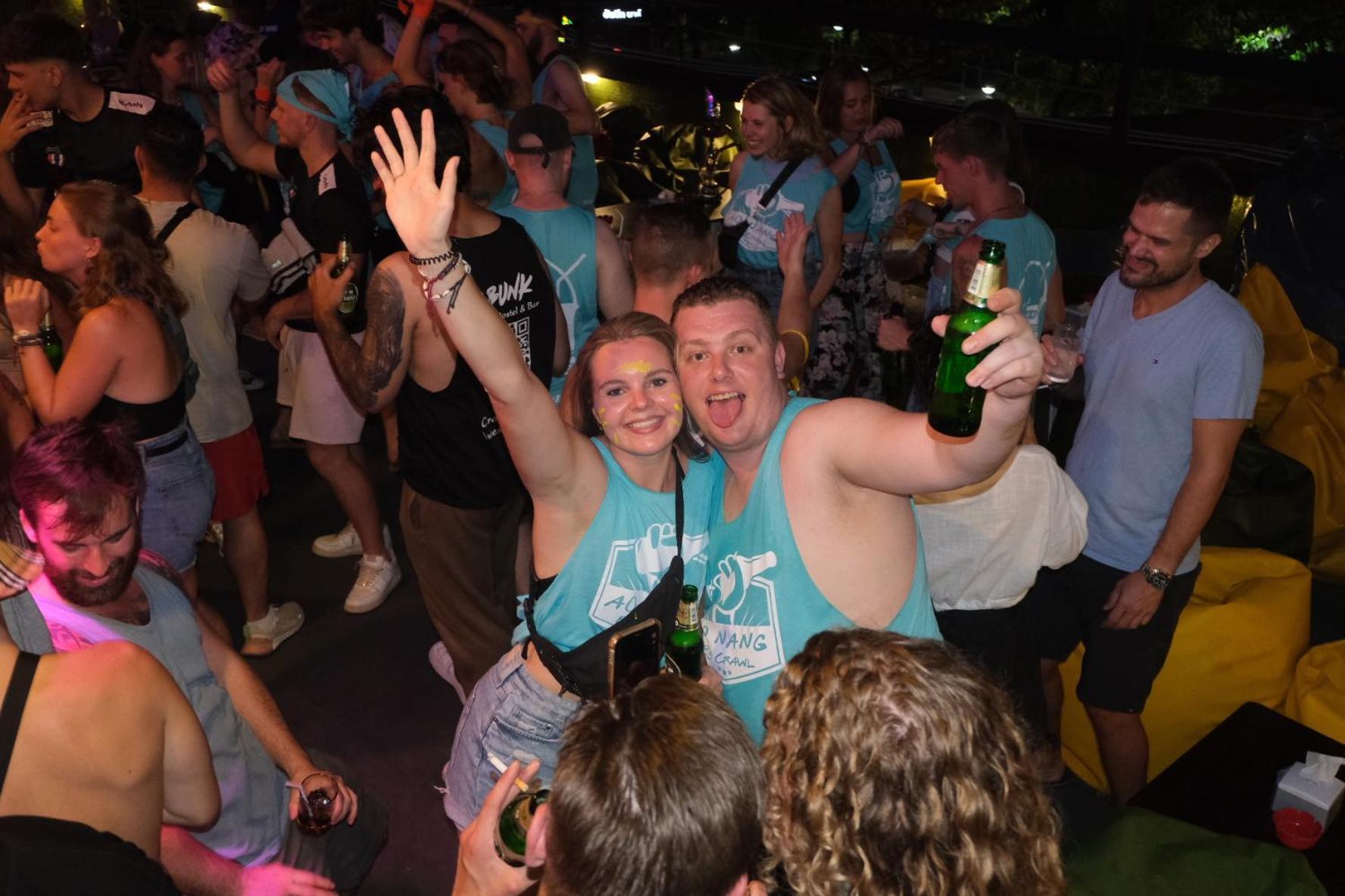 Balcony Party Hostel - 18-40 (Adults Only) Ao Nang Екстериор снимка
