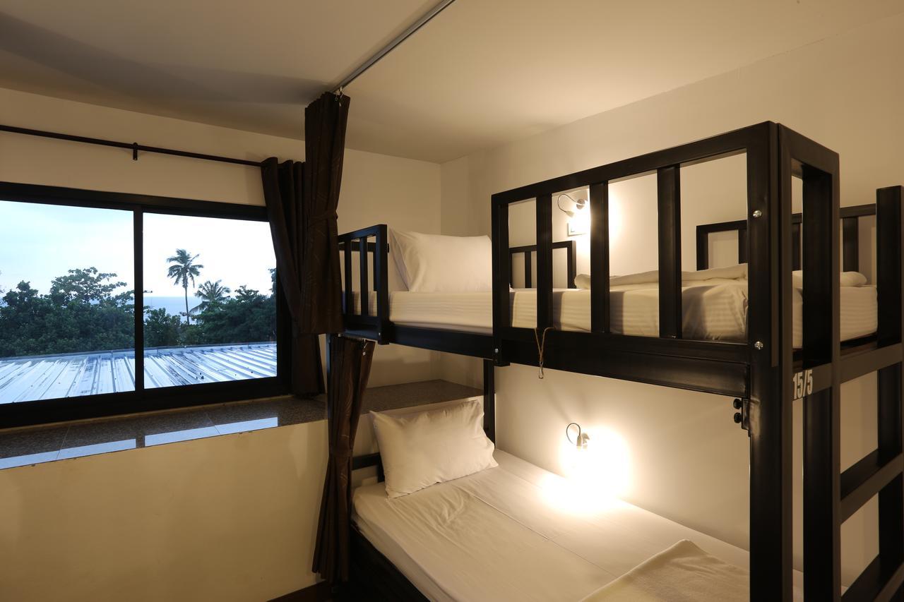 Balcony Party Hostel - 18-40 (Adults Only) Ao Nang Екстериор снимка